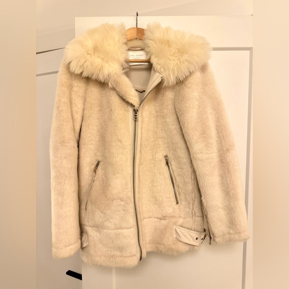 Zara Fur Jacket - Picture 2 of 5